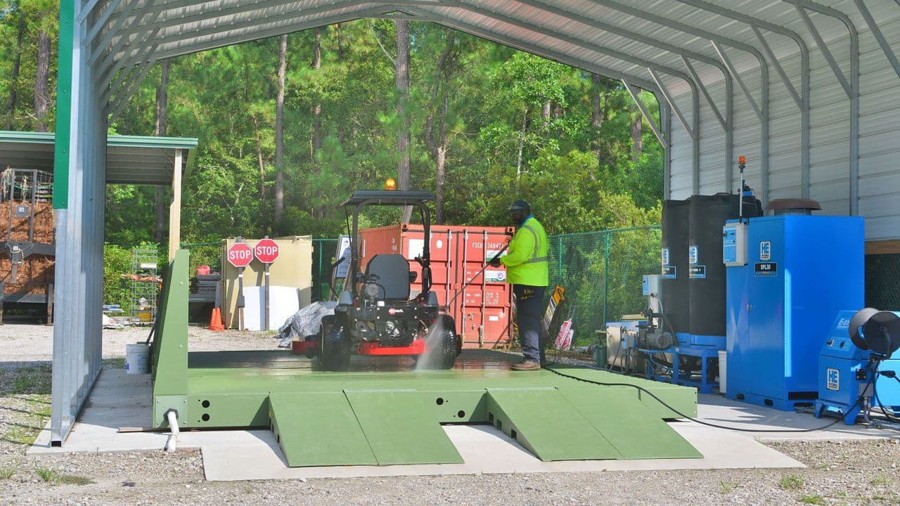 Equipment Wash Rack for Golf, Turf and Landscape Contractors
